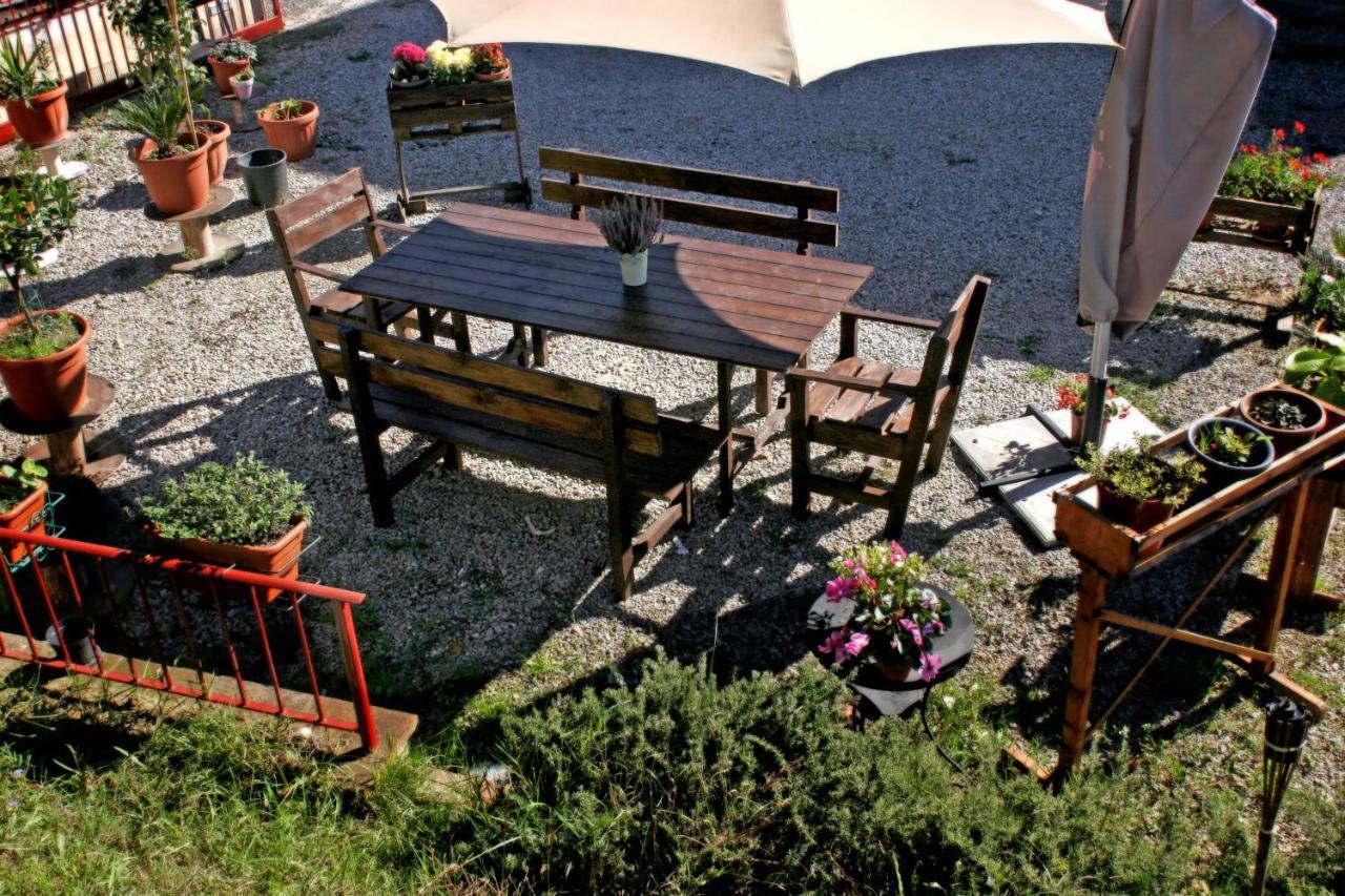 Serendipity House B&B Penna Zewnętrze zdjęcie